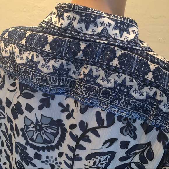 One World Women’s Size L White/Blue Paisley Floral Chiffon Blouse 3/4 Sleeves - Picture 5 of 16